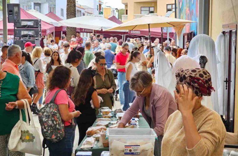 Barlovento celebra San Martín en su Mercadillo Agrícola y Artesano